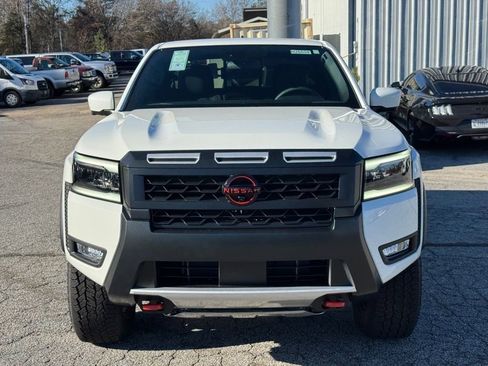 New 2026 Nissan Frontier PRO-4X w/ Pro-4x Convenience Package image 8