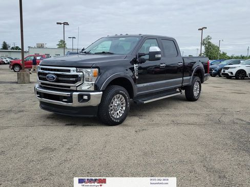 Used 2022 Ford F250 Lariat w/ Lariat Ultimate Package AWD/4WD image 2