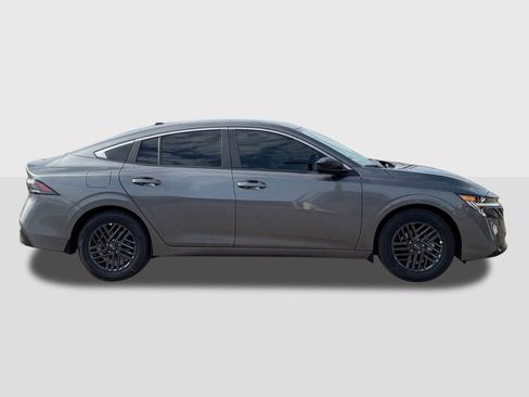 New 2026 Nissan Sentra SV w/ Floor Mat Package FWD image 8