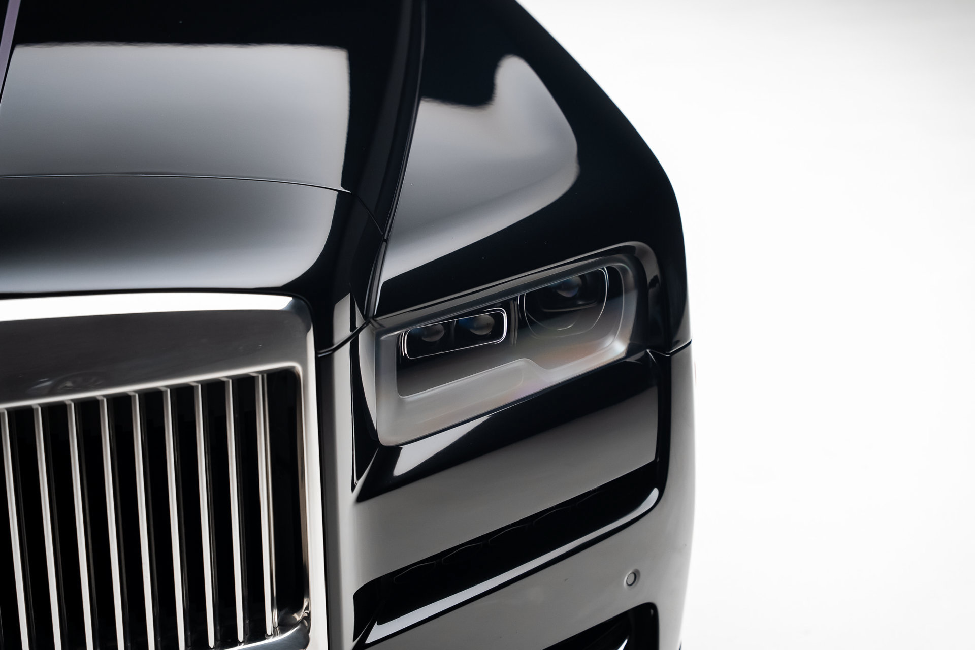 Used 2022 Rolls-Royce Cullinan w/ Technology Package AWD/4WD image 12