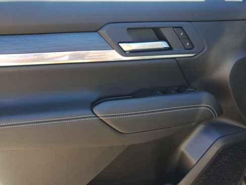 New 2026 GMC Terrain Elevation image 17