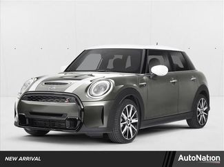 Used 2022 MINI Cooper S video 1
