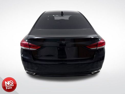 Used 2018 Genesis G80 3.8 RWD image 5