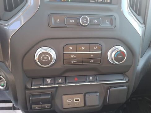 New 2025 GMC Sierra 3500 Pro w/ Convenience Package image 18