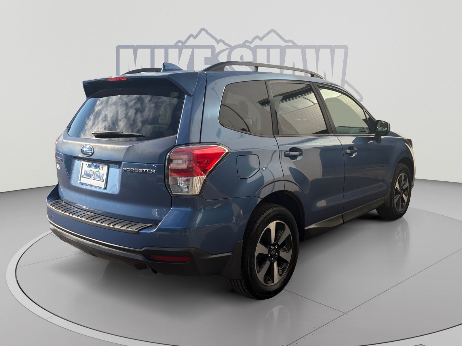 Used 2018 Subaru Forester 2.5i Premium w/ All-Weather Package AWD/4WD image 5