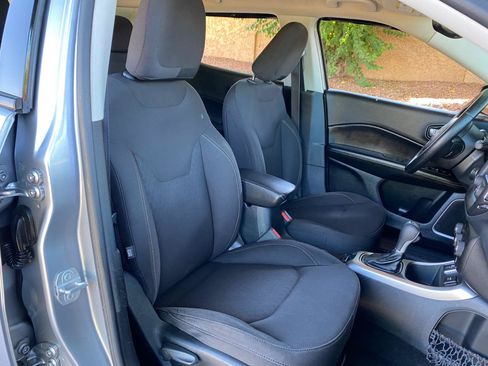 Used 2018 Jeep Compass Sport FWD image 50