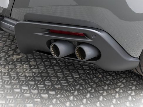 Certified 2025 Ferrari Roma Spider RWD image 60