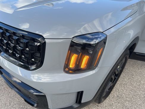 Used 2024 Kia Telluride SX X-Line image 29