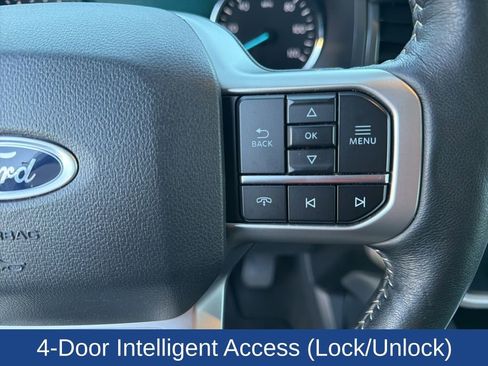 Certified 2024 Ford Expedition XLT image 22