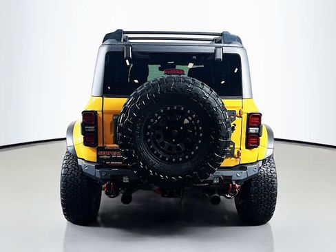 Used 2022 Ford Bronco Badlands image 7