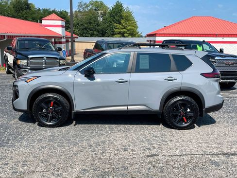 Used 2025 Nissan Rogue SV w/ Rock Creek Premium Package AWD/4WD image 3