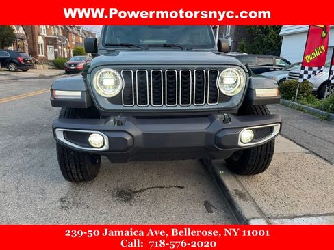 Used 2025 Jeep Wrangler Unlimited Sahara w/ Safety Group AWD/4WD image 6
