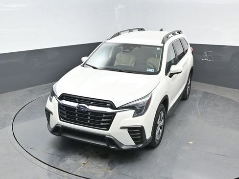 Used 2025 Subaru Ascent Premium AWD/4WD image 17