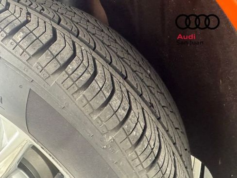 Certified 2025 Audi Q3 2.0T Premium Plus w/ Premium Plus Package AWD/4WD image 11