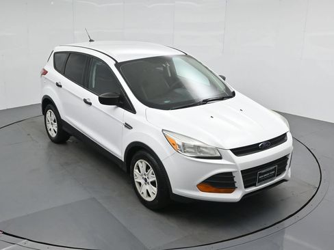 Used 2015 Ford Escape S FWD image 35