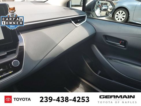 Used 2025 Toyota Corolla LE FWD image 35