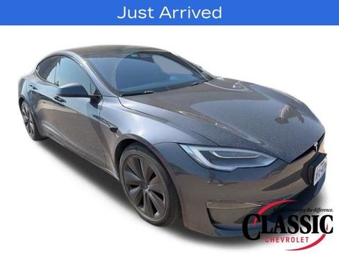 Used 2022 Tesla Model S image 4