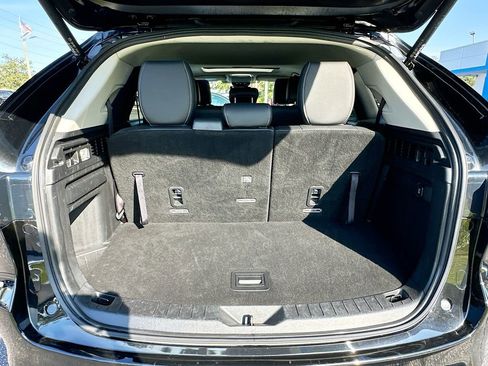 Used 2025 MAZDA CX-90 3.3 Turbo w/ Preferred Package image 25