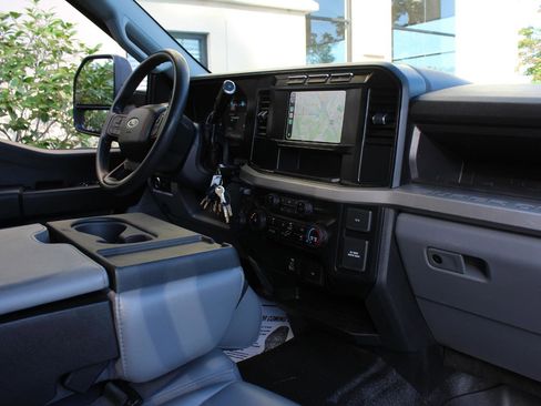 Used 2024 Ford F350 XL w/ XL Chrome Package AWD/4WD image 48