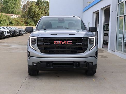 New 2026 GMC Sierra 1500 Elevation AWD/4WD image 5