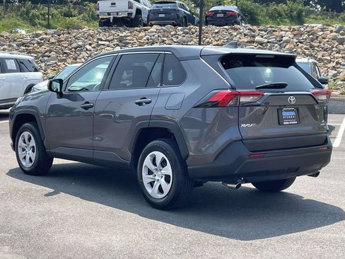 Used 2025 Toyota RAV4 LE AWD/4WD image 5