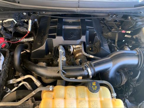 Used 2015 Ford F150 XLT w/ Equipment Group 302A Luxury AWD/4WD image 31