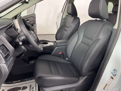 New 2026 Nissan Rogue SV image 18