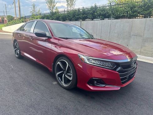 Used 2021 Honda Accord Sport Special Edition image 3