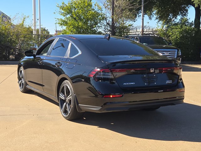 Used 2025 Honda Accord Sport image 7
