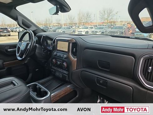 Used 2022 Chevrolet Silverado 1500 High Country w/ Technology Package image 37