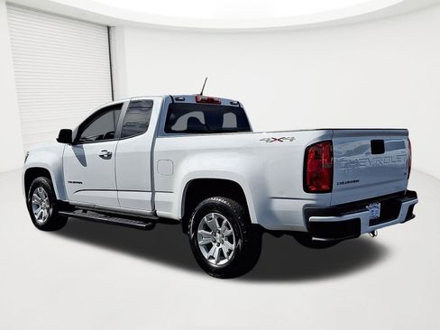 Used 2021 Chevrolet Colorado LT w/ Fleet Safety Package image 6