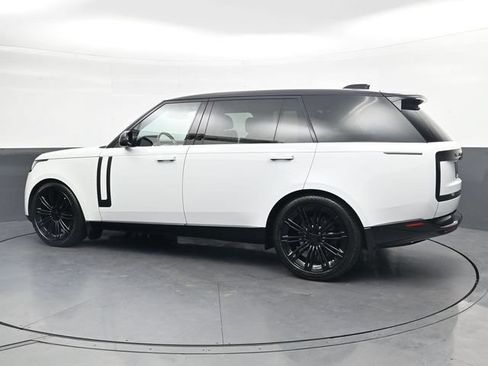 Used 2023 Land Rover Range Rover Long Wheelbase SE AWD/4WD image 6