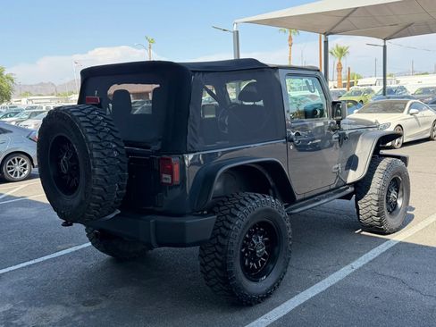 Used 2016 Jeep Wrangler Sport w/ Quick Order Package 23S AWD/4WD image 11