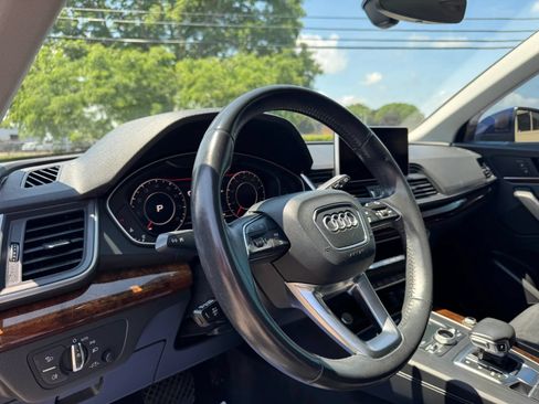 Used 2018 Audi Q5 2.0T Premium Plus w/ Premium Plus Package AWD/4WD image 20