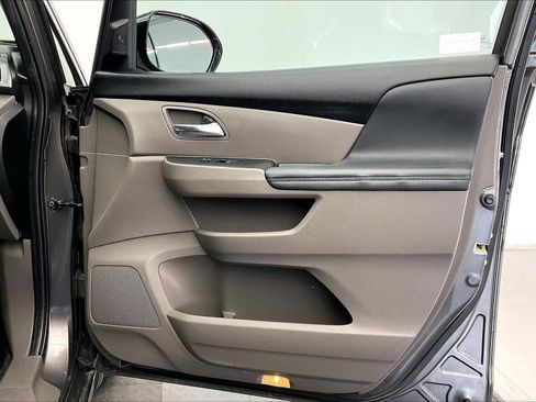 Used 2014 Honda Odyssey Touring image 26