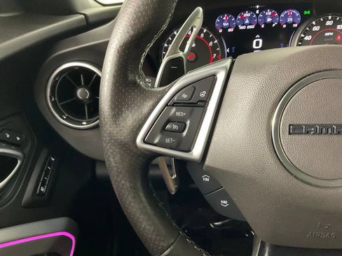 Used 2020 Chevrolet Camaro LT RWD image 22
