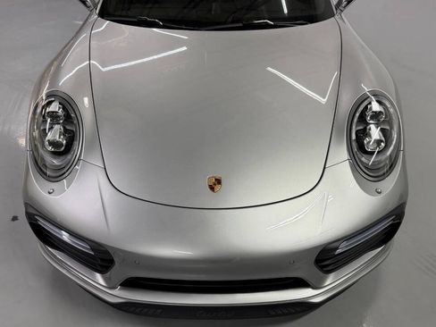 Used 2017 Porsche 911 4 Coupe AWD/4WD image 35