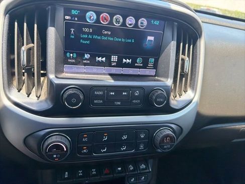 Used 2018 Chevrolet Colorado ZR2 AWD/4WD image 17