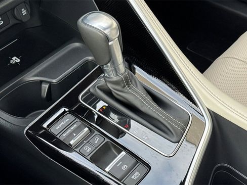 Certified 2025 Acura ADX A-Spec image 22