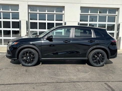 Certified 2024 Honda HR-V Sport image 3