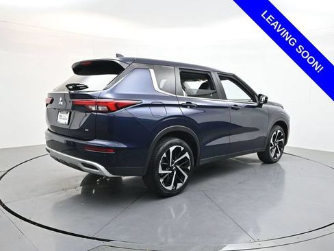 Used 2024 Mitsubishi Outlander SE FWD image 7