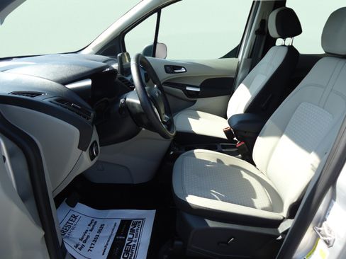 Used 2022 Ford Transit Connect XLT FWD image 21
