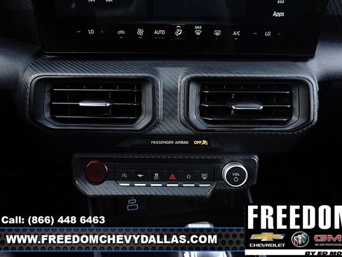 Used 2025 Ford Mustang Coupe RWD image 14