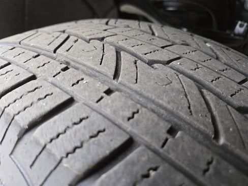 Used 2025 Chevrolet Silverado 1500 LT image 9