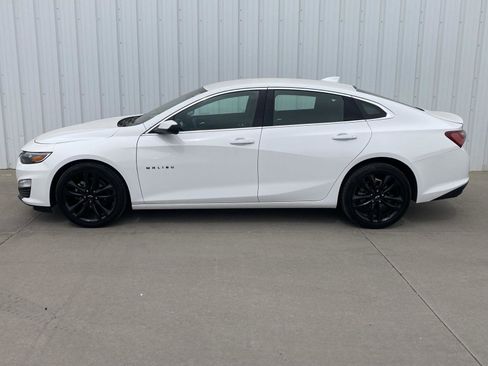 Used 2024 Chevrolet Malibu LT w/ Sport Edition image 8