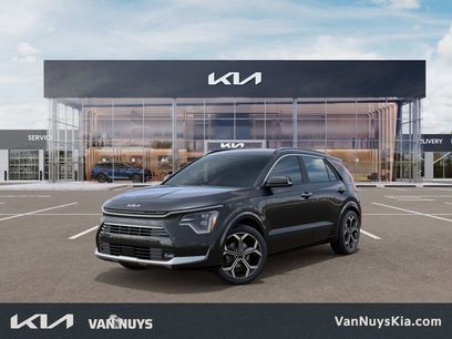 New 2025 Kia Niro SX Touring