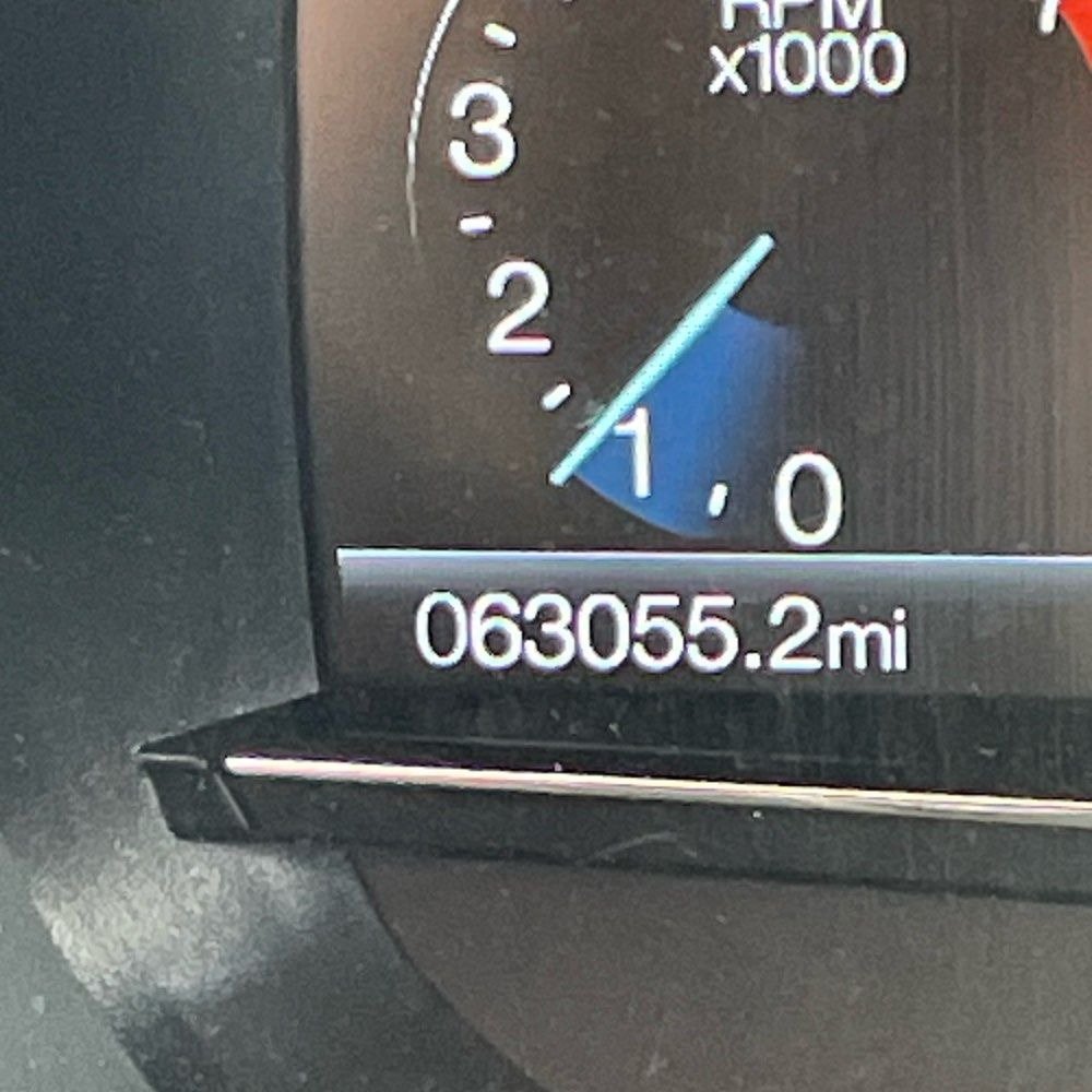 Used 2019 Ford Explorer XLT w/ Equipment Group 202A FWD image 8