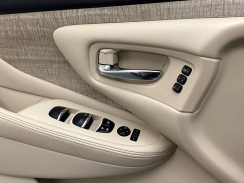 Certified 2019 Nissan Murano SL w/ SL Technology Package image 18