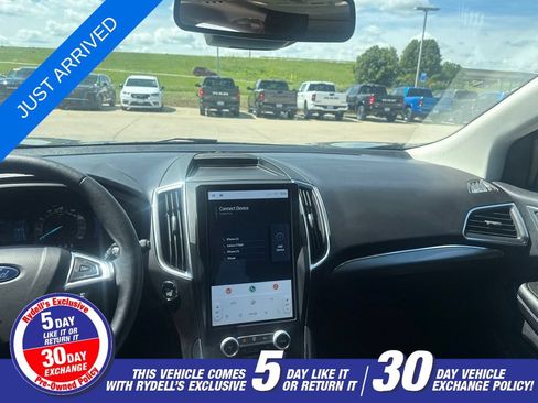 Used 2024 Ford Edge Titanium AWD/4WD image 15