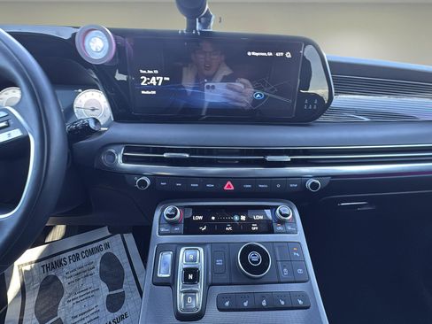 Used 2024 Hyundai Palisade Calligraphy image 10